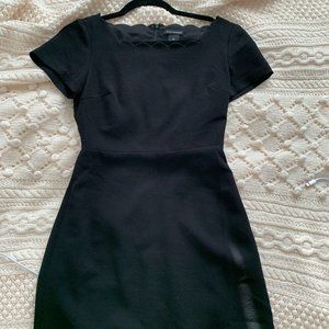 Club Monaco - Black Scallop Dress - size 00